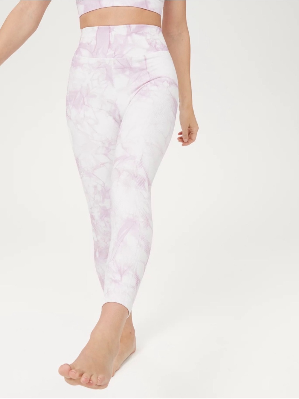 i133 OFFLINE AERIE Seamless HW Leggings